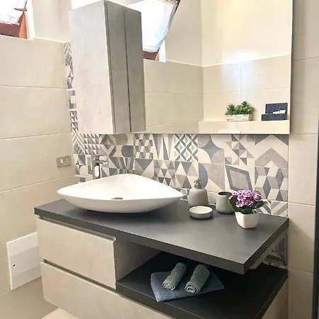 Casa Anna - Parco Hermitage * Porto Valtravaglia