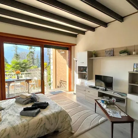 Apartment Casa Anna - Parco Hermitage *
