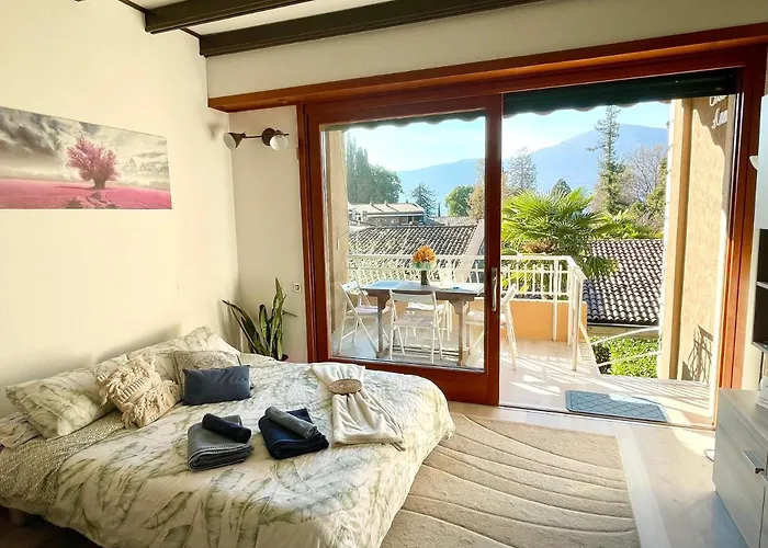 Casa Anna - Parco Hermitage * Porto Valtravaglia